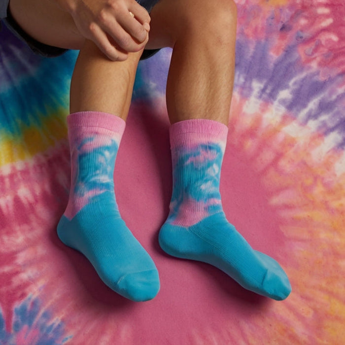 Tie-Dye Socks 101: A Step-by-Step Guide to Crafting Your Own Colorful Footwear