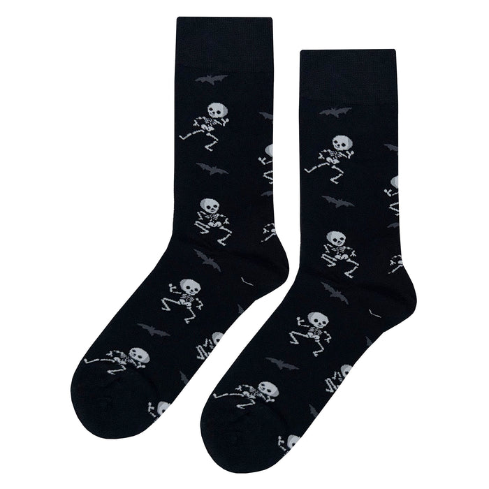 Spooky Skeleton Socks Sockfly 1